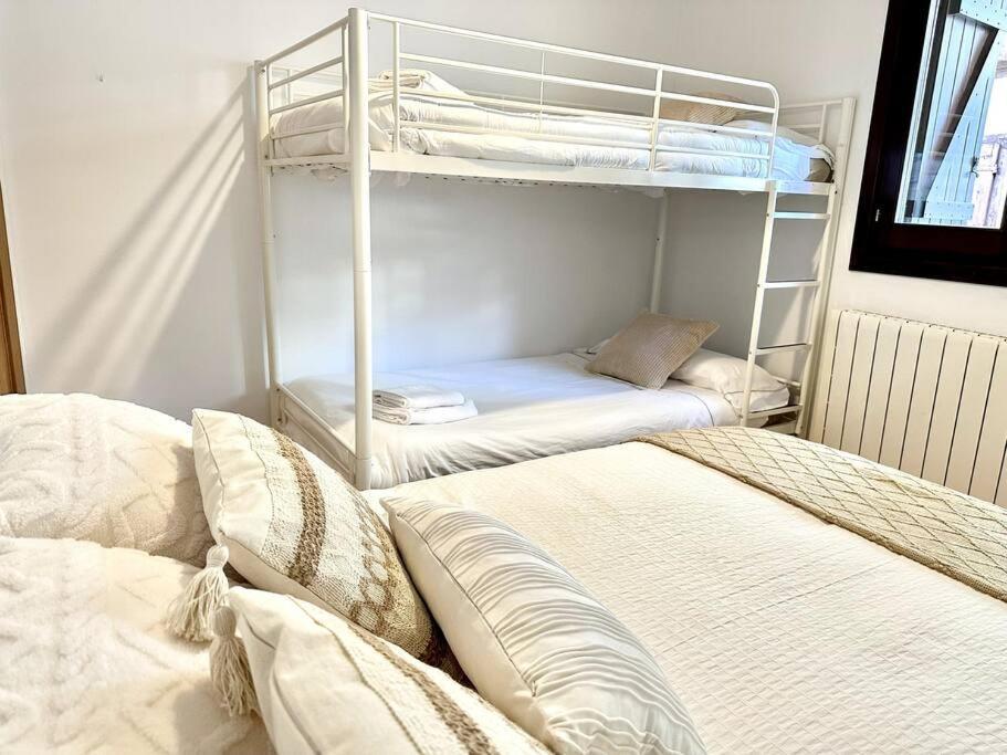 Duplex En 萨连特加列戈 外观 照片